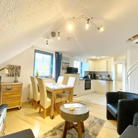 Apartment Lakeview Am Neuensiener Seedorf (Rugen)